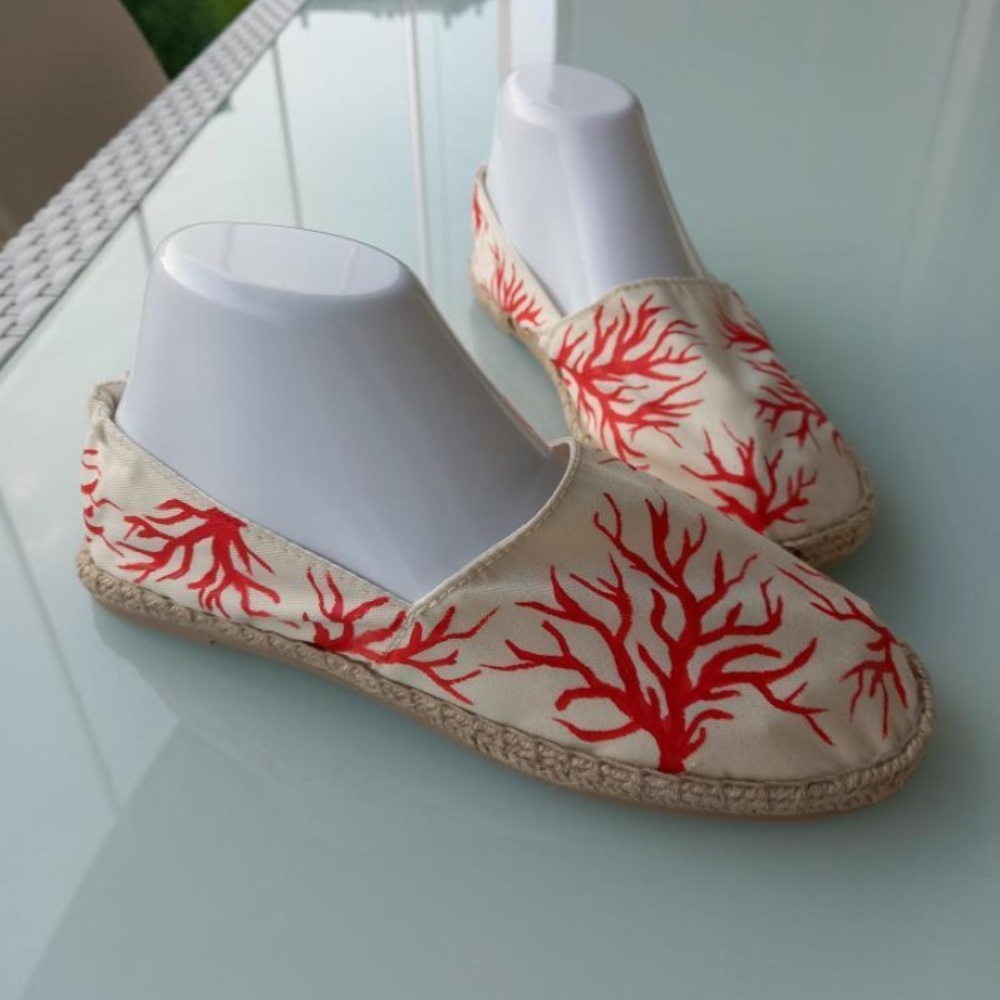 Hand Painted Espadrilles - Picture 3 of 5